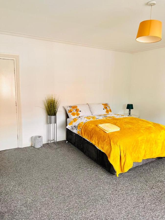Private Room Close To Leeds University And City Centre 外观 照片
