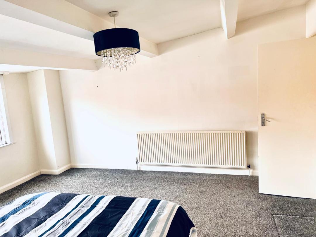 Private Room Close To Leeds University And City Centre 外观 照片