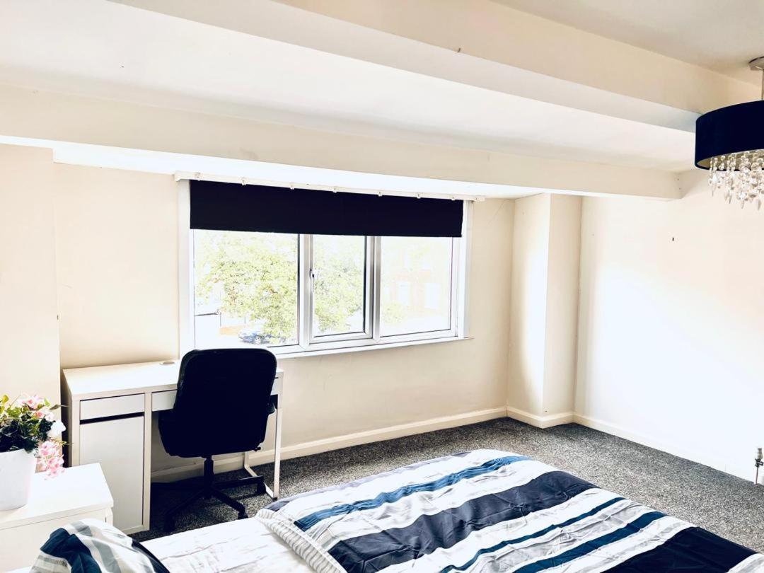 Private Room Close To Leeds University And City Centre 外观 照片